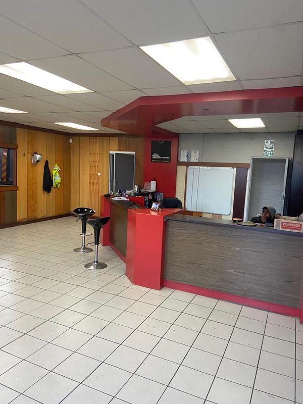 To Let commercial Property for Rent in Deal Party Eastern Cape